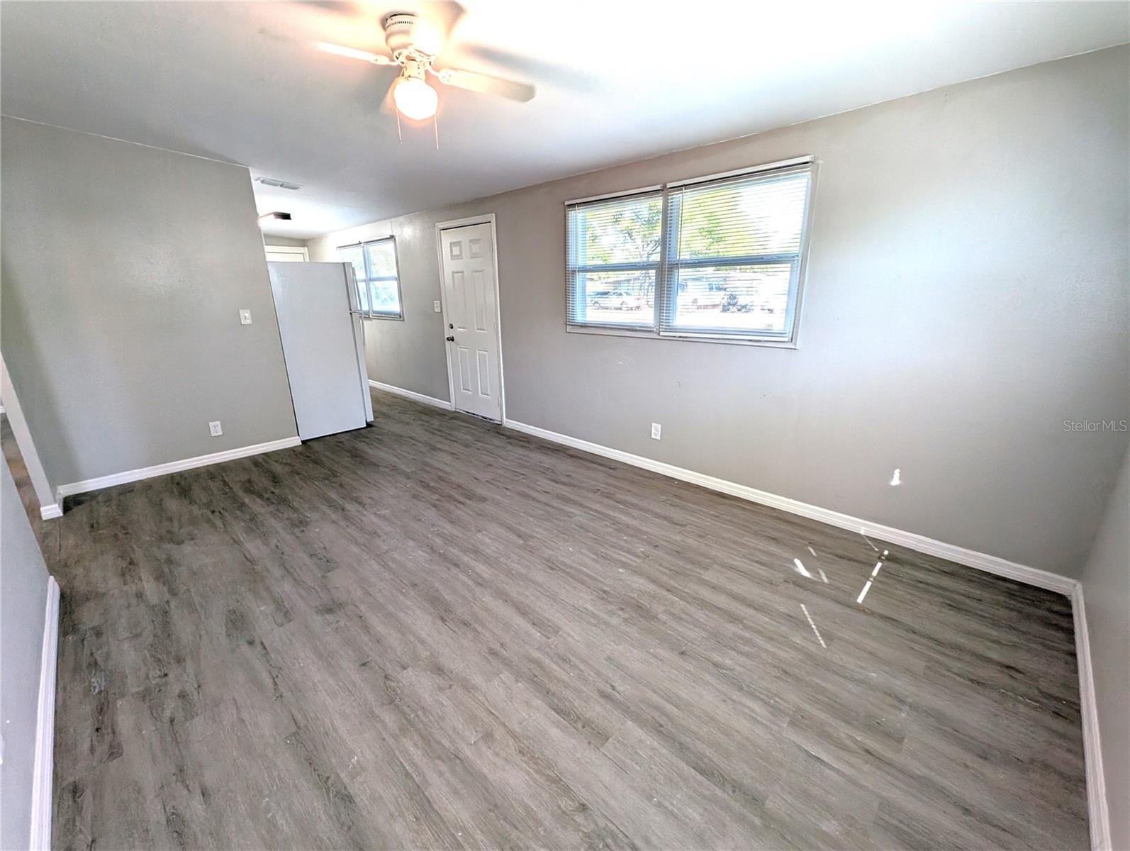 3205 CLIFFORD SAMPLE DR, TAMPA, FL, 33619