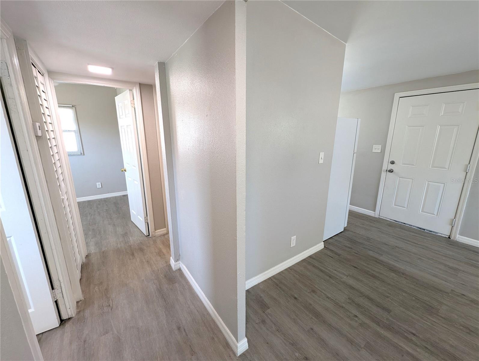 3205 CLIFFORD SAMPLE DR, TAMPA, FL, 33619