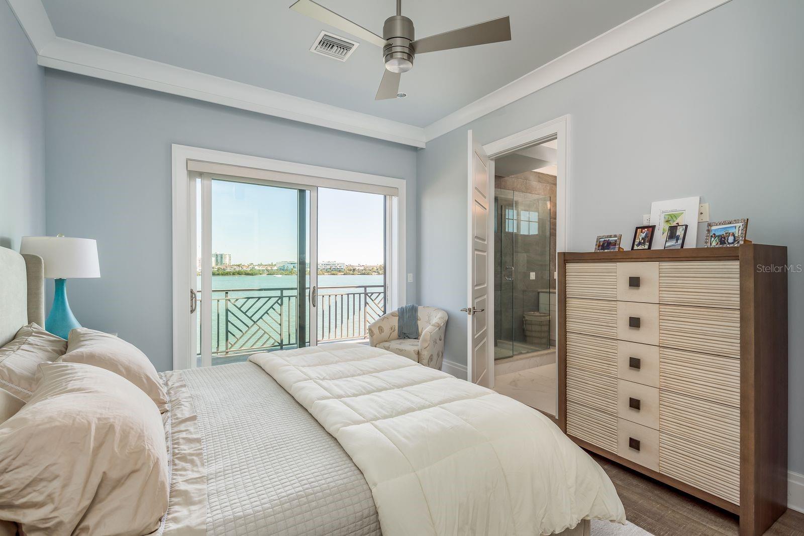 188 BRIGHTWATER DR #2, CLEARWATER BEACH, FL, 33767