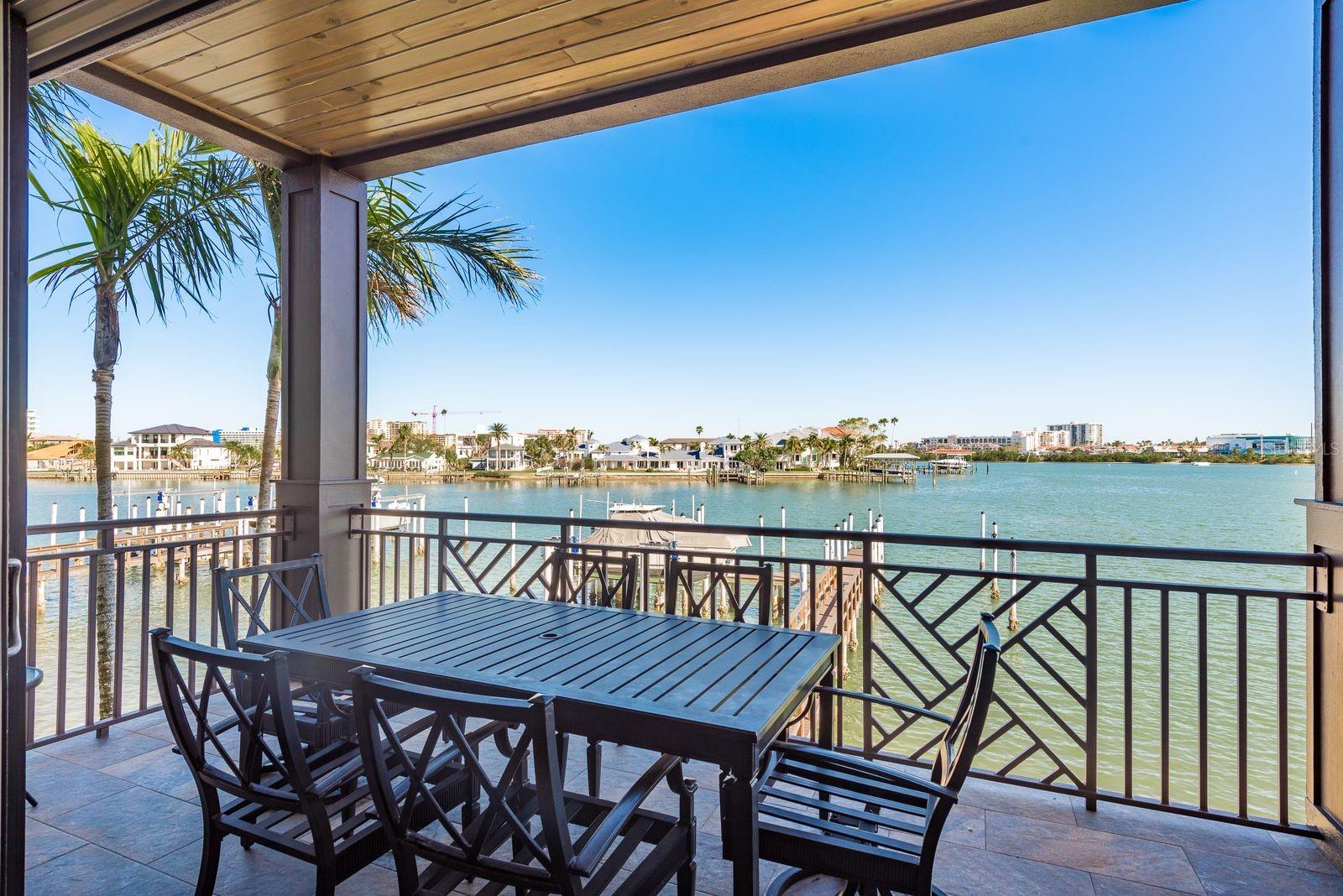 188 BRIGHTWATER DR #2, CLEARWATER BEACH, FL, 33767