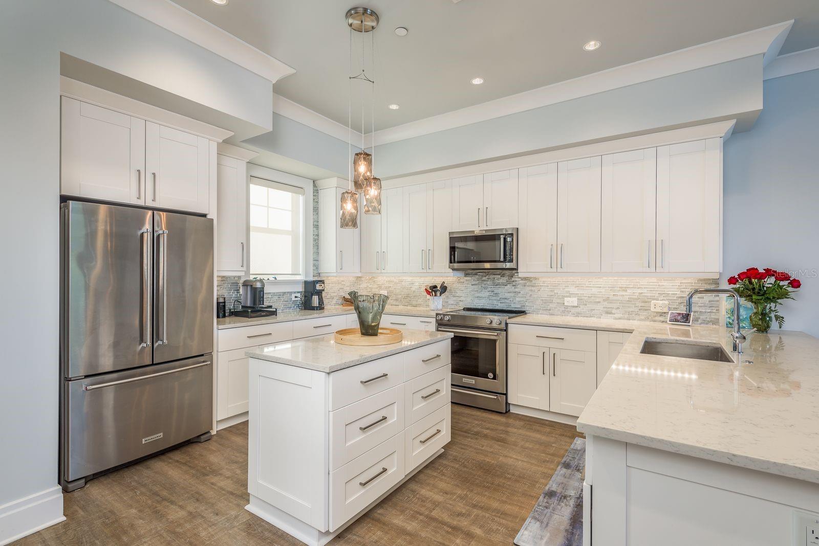 188 BRIGHTWATER DR #2, CLEARWATER BEACH, FL, 33767