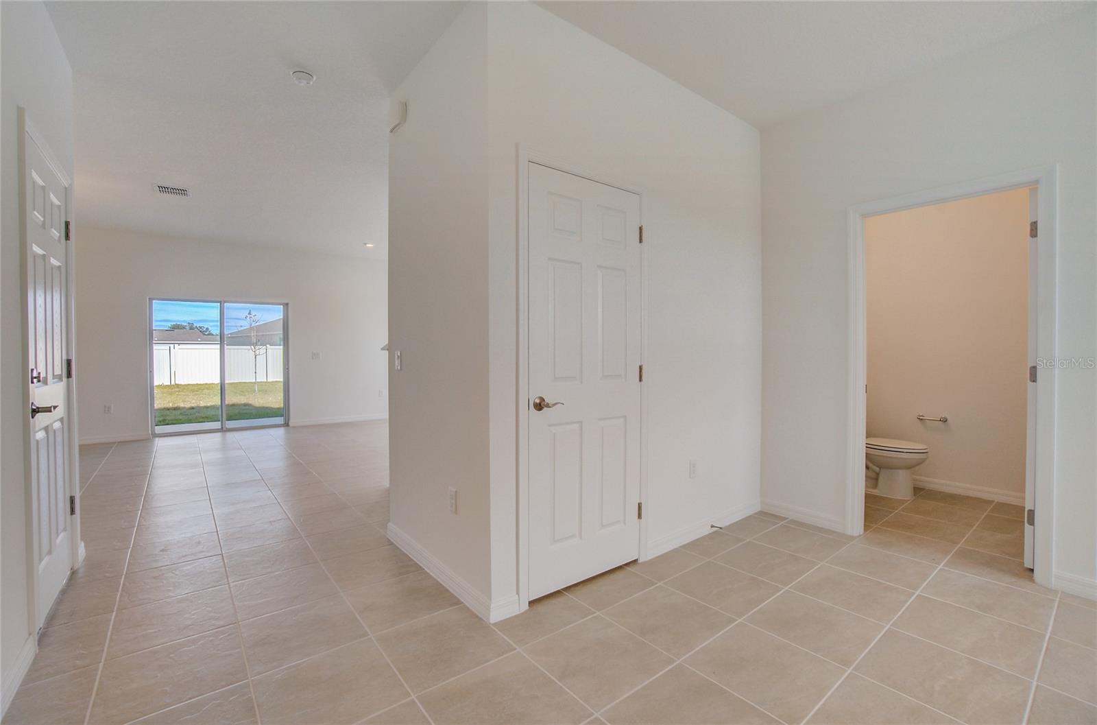 1136 CLAY BLVD, TAVARES, FL, 32778
