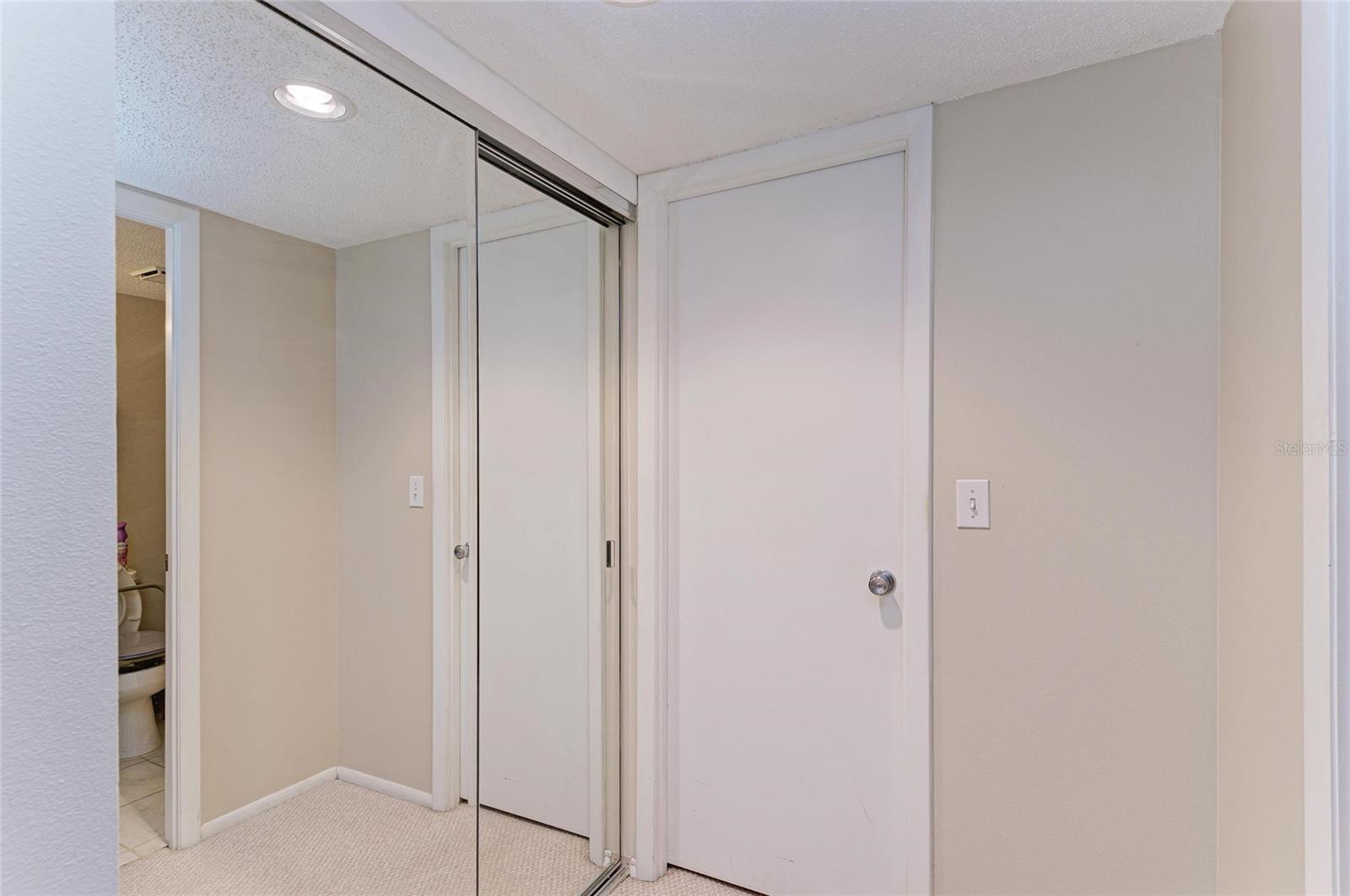 3176 LAKE BAYSHORE DR #319, BRADENTON, FL, 34205