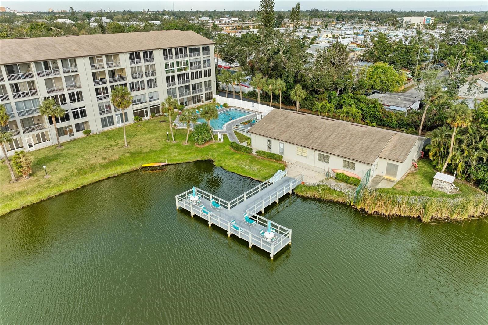 3176 LAKE BAYSHORE DR #319, BRADENTON, FL, 34205