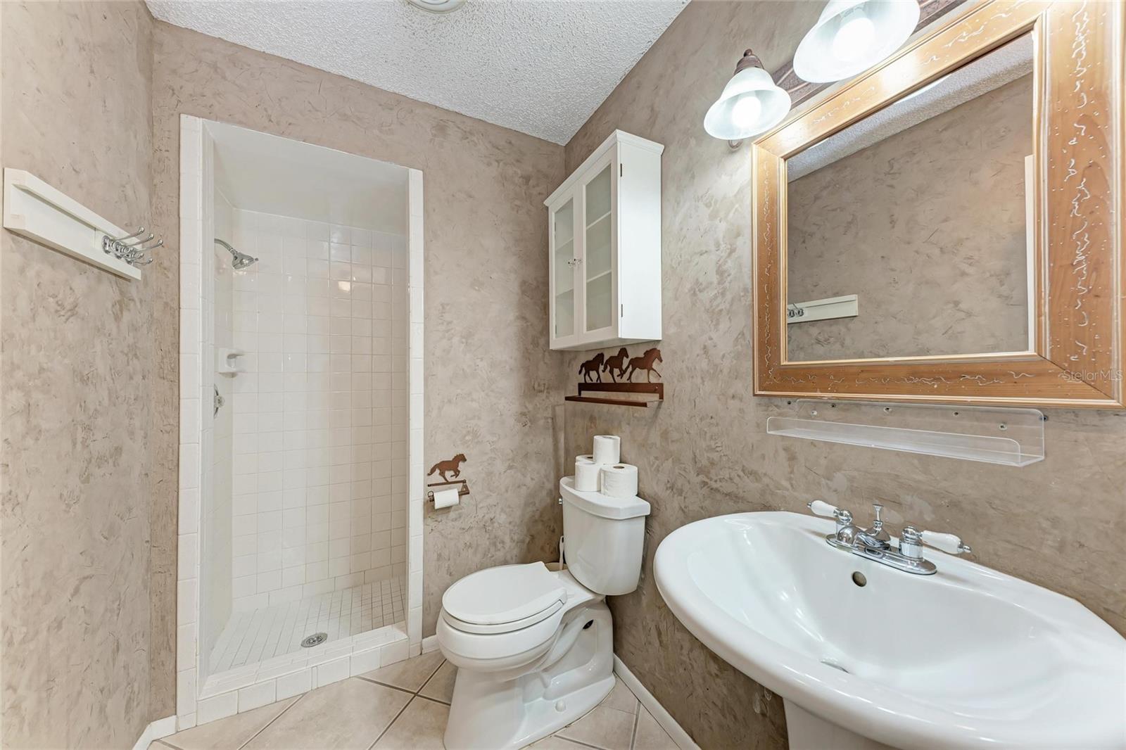 402 RAVENNA ST N, NOKOMIS, FL, 34275