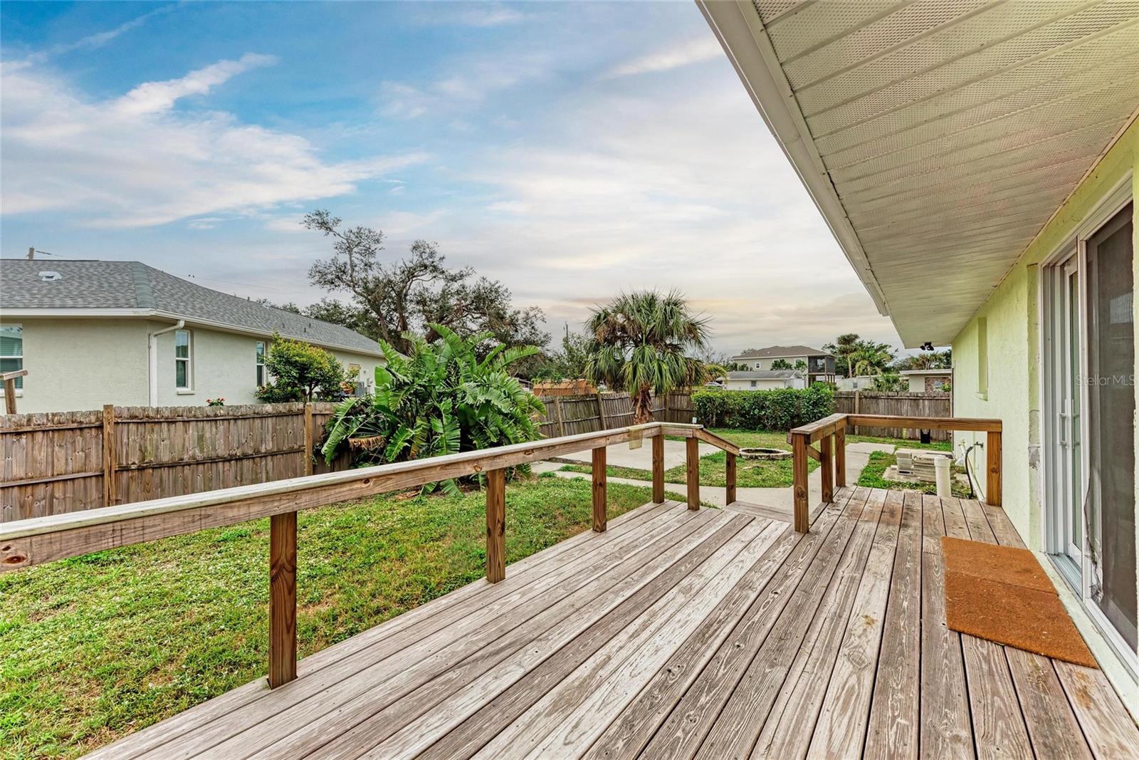402 RAVENNA ST N, NOKOMIS, FL, 34275