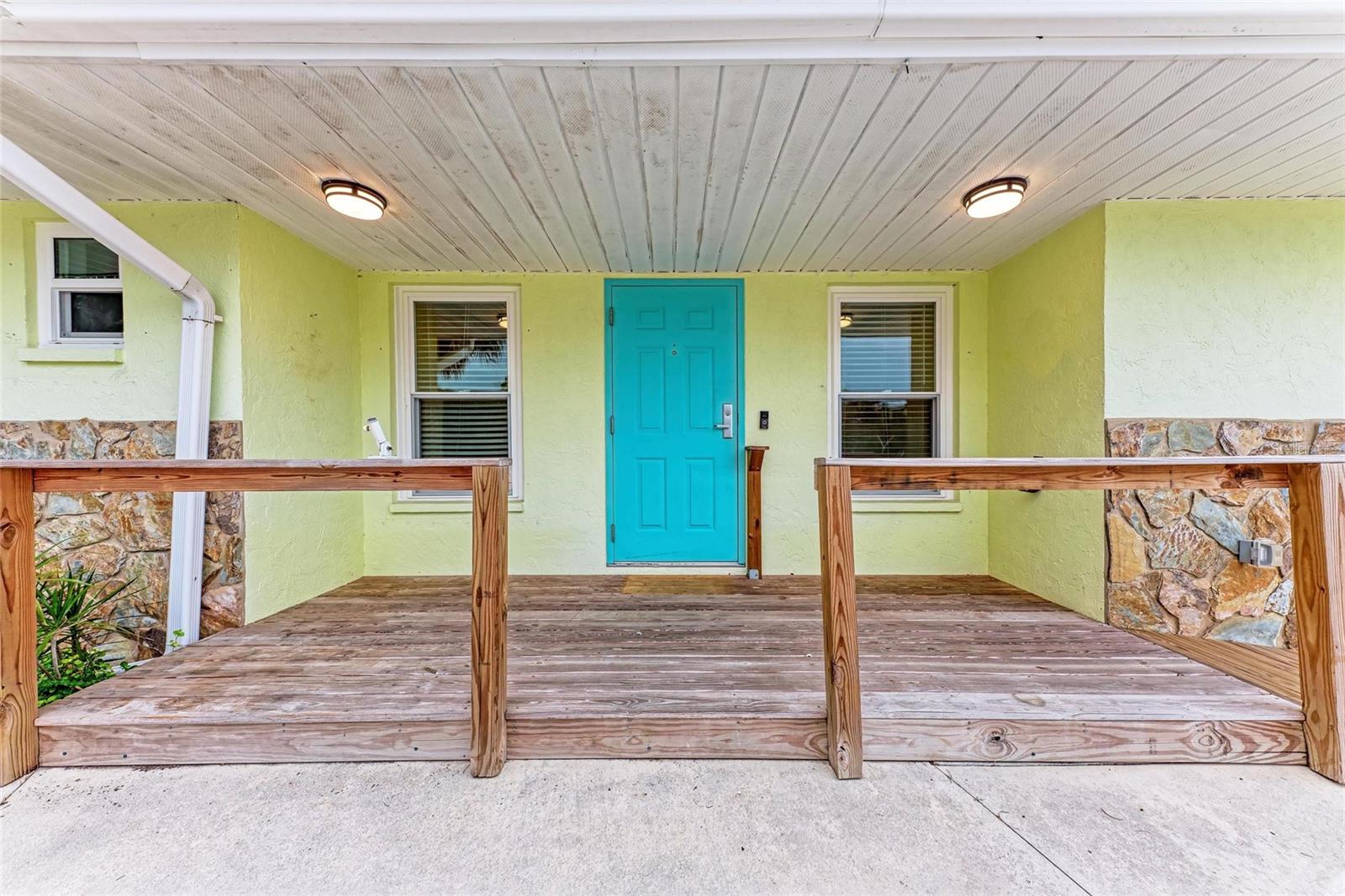 402 RAVENNA ST N, NOKOMIS, FL, 34275