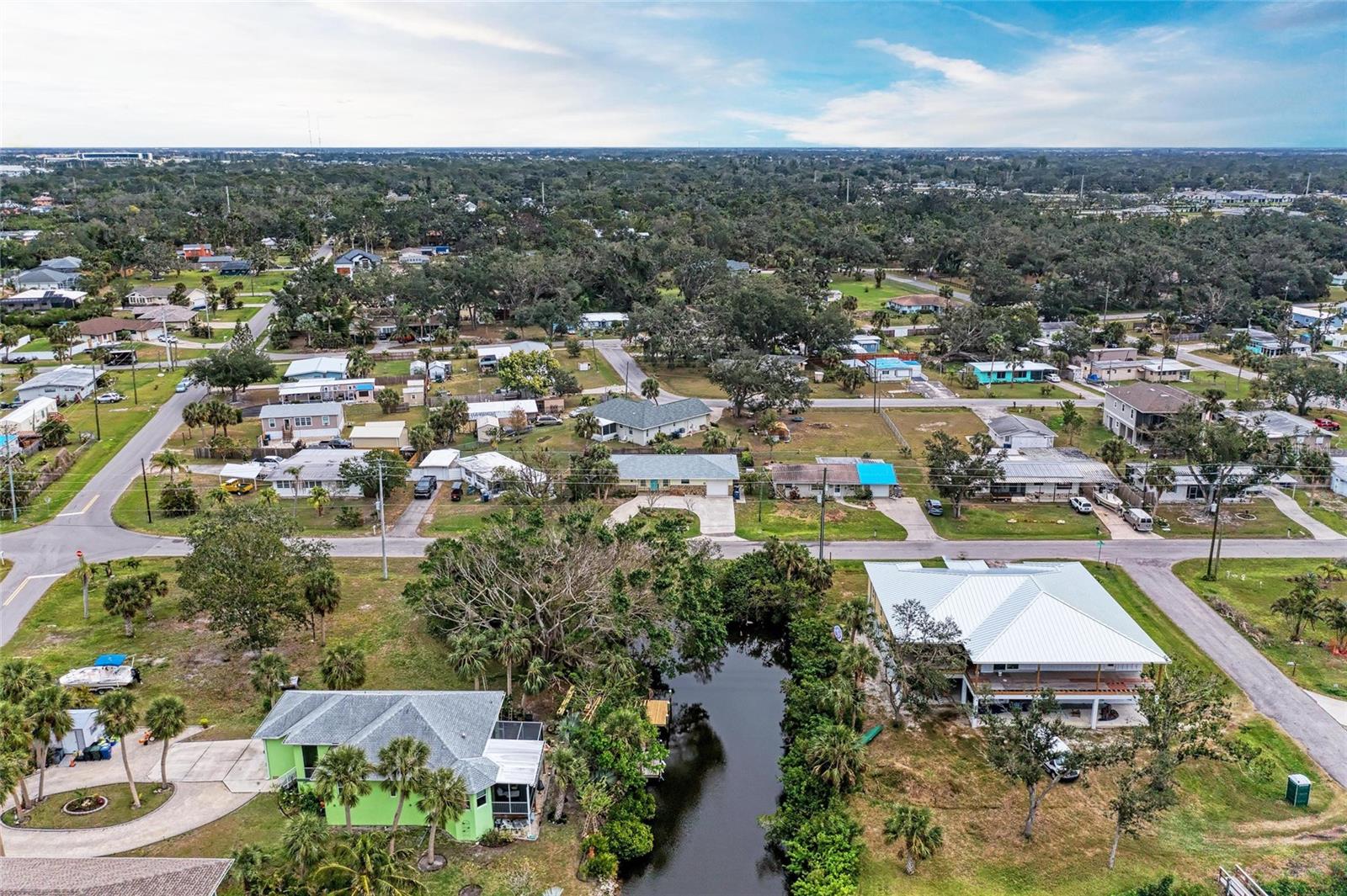 402 RAVENNA ST N, NOKOMIS, FL, 34275