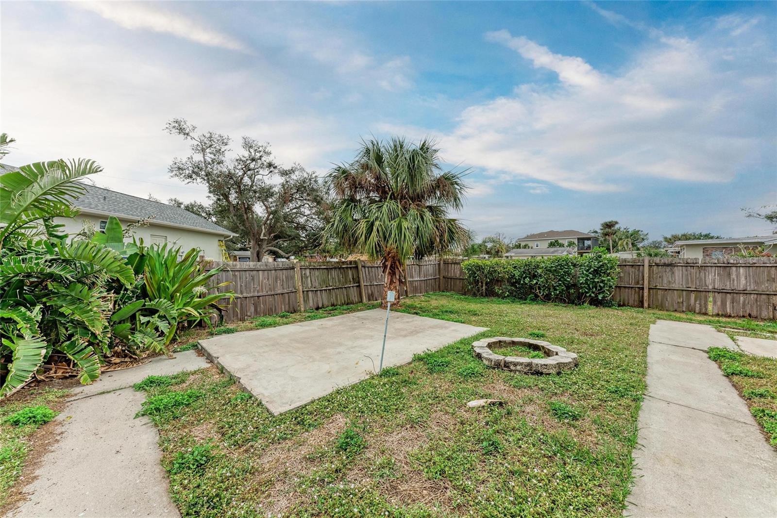 402 RAVENNA ST N, NOKOMIS, FL, 34275