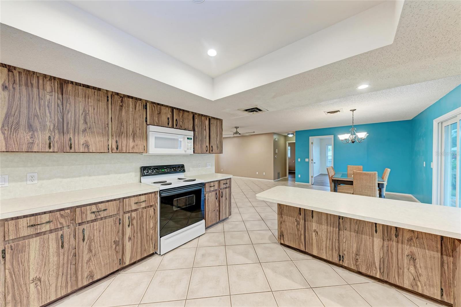 402 RAVENNA ST N, NOKOMIS, FL, 34275