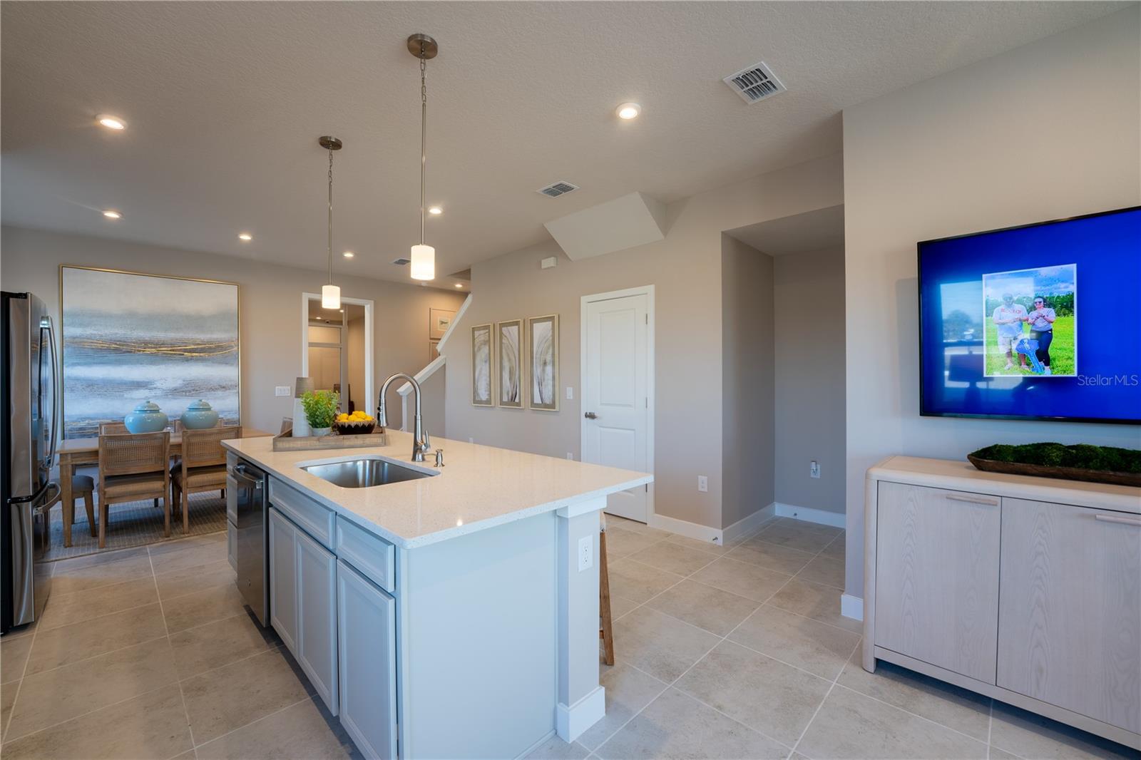 548 HIGHFALLS AVE, DEBARY, FL, 32713