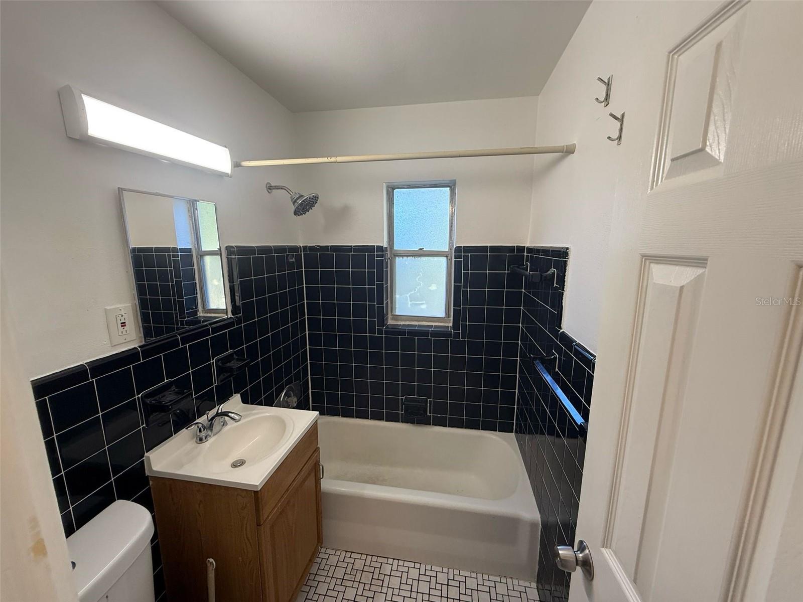 234 MCKINLEY AVE, COCOA BEACH, FL, 32931