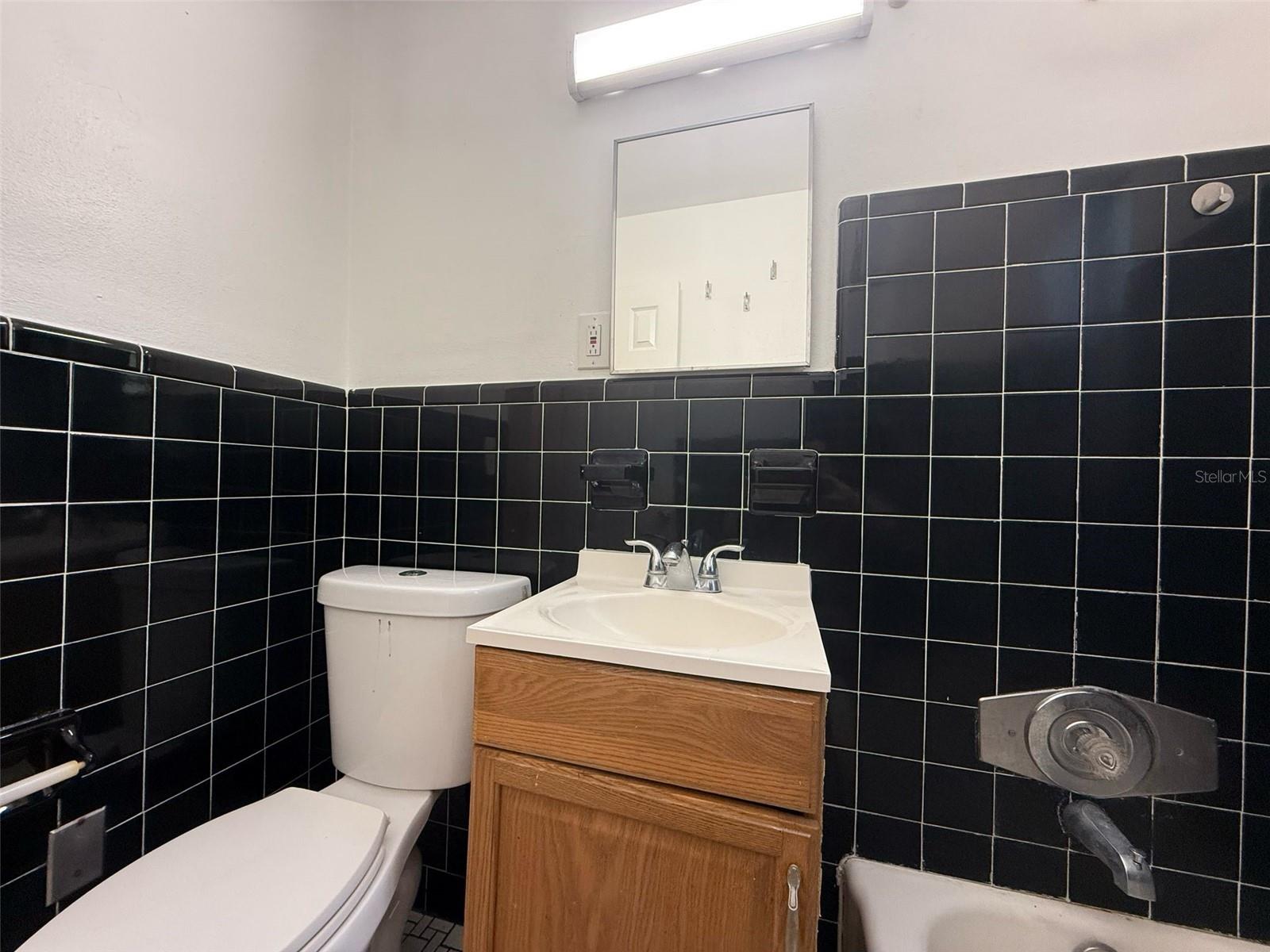 234 MCKINLEY AVE, COCOA BEACH, FL, 32931