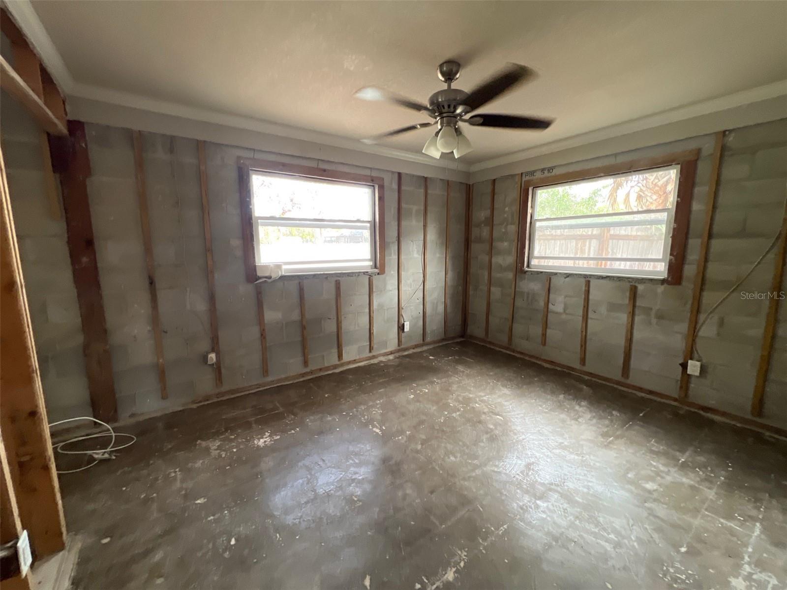 4247 HELENA ST NE, ST PETERSBURG, FL, 33703