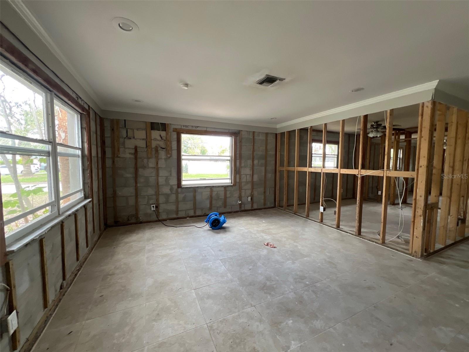 4247 HELENA ST NE, ST PETERSBURG, FL, 33703