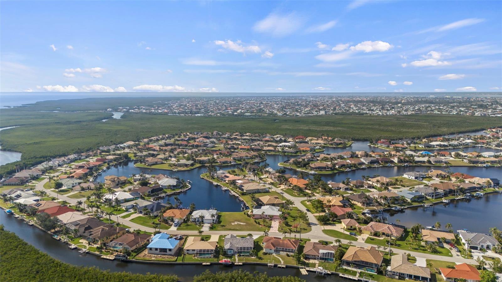 534 MACEDONIA DR, PUNTA GORDA, FL, 33950