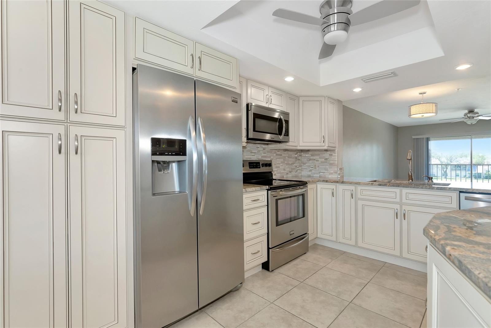 6503 STONE RIVER RD #305, BRADENTON, FL, 34203