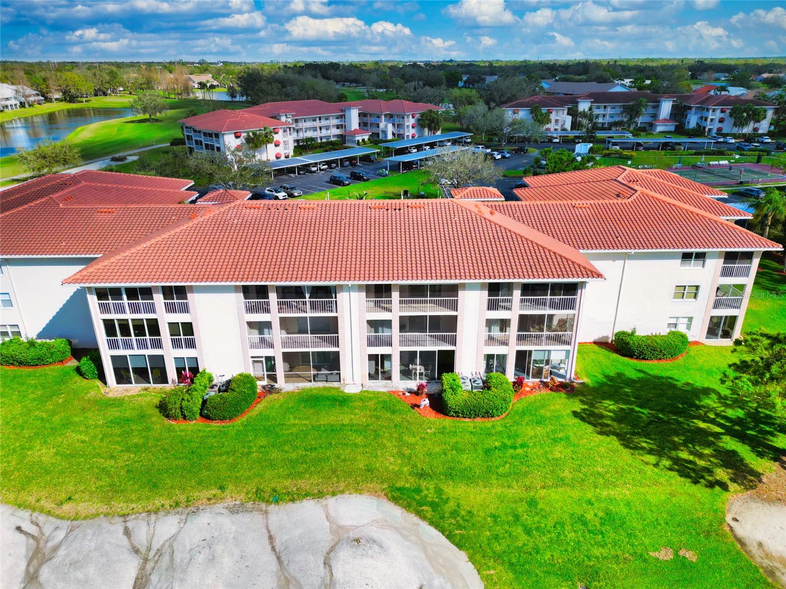 6503 STONE RIVER RD #305, BRADENTON, FL, 34203