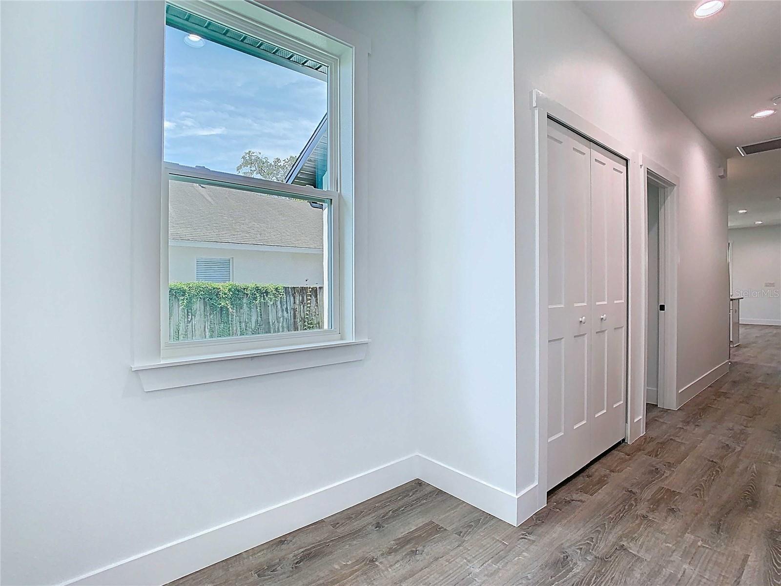 8111 N EDISON AVE, TAMPA, FL, 33604