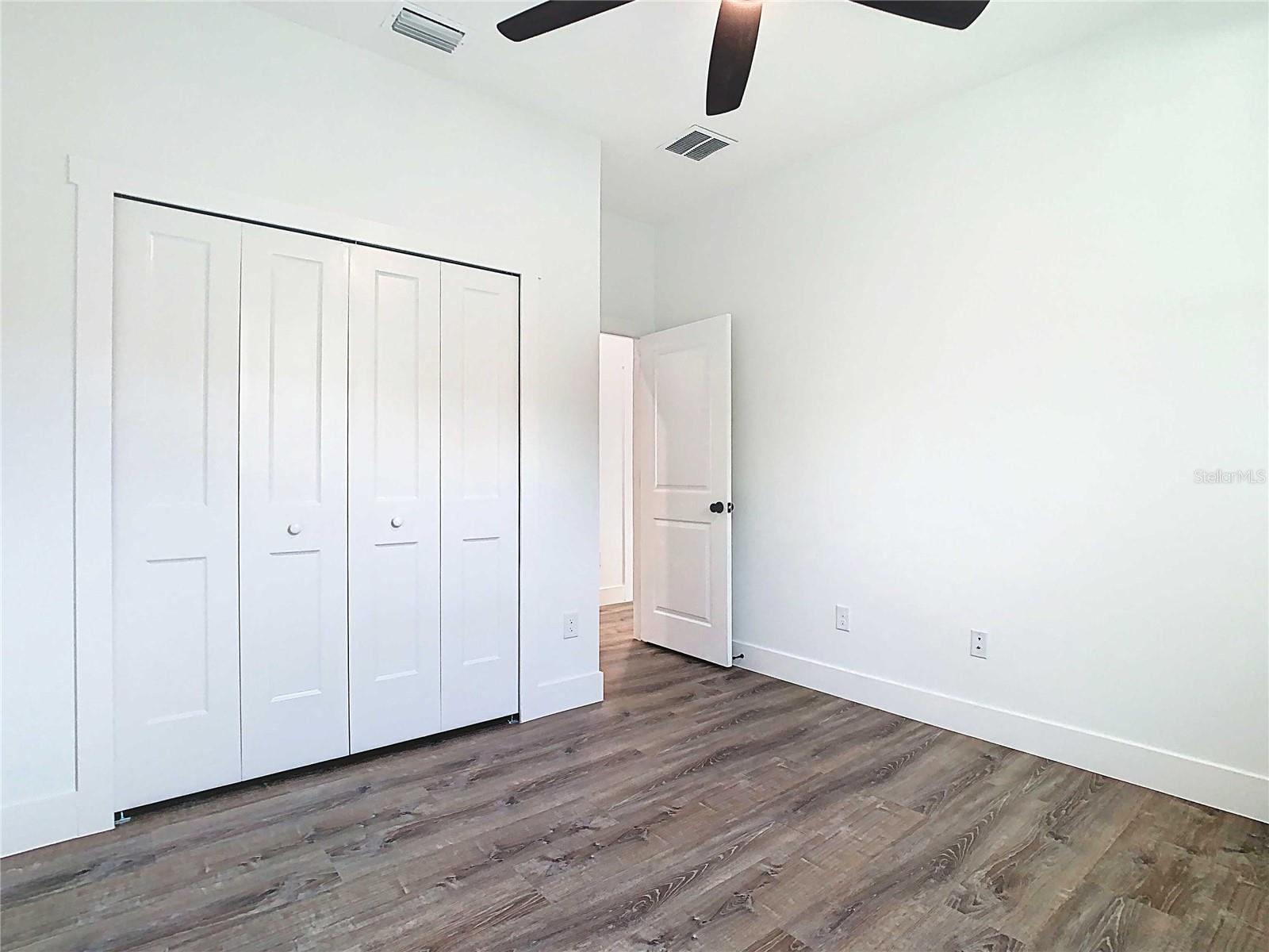 8111 N EDISON AVE, TAMPA, FL, 33604