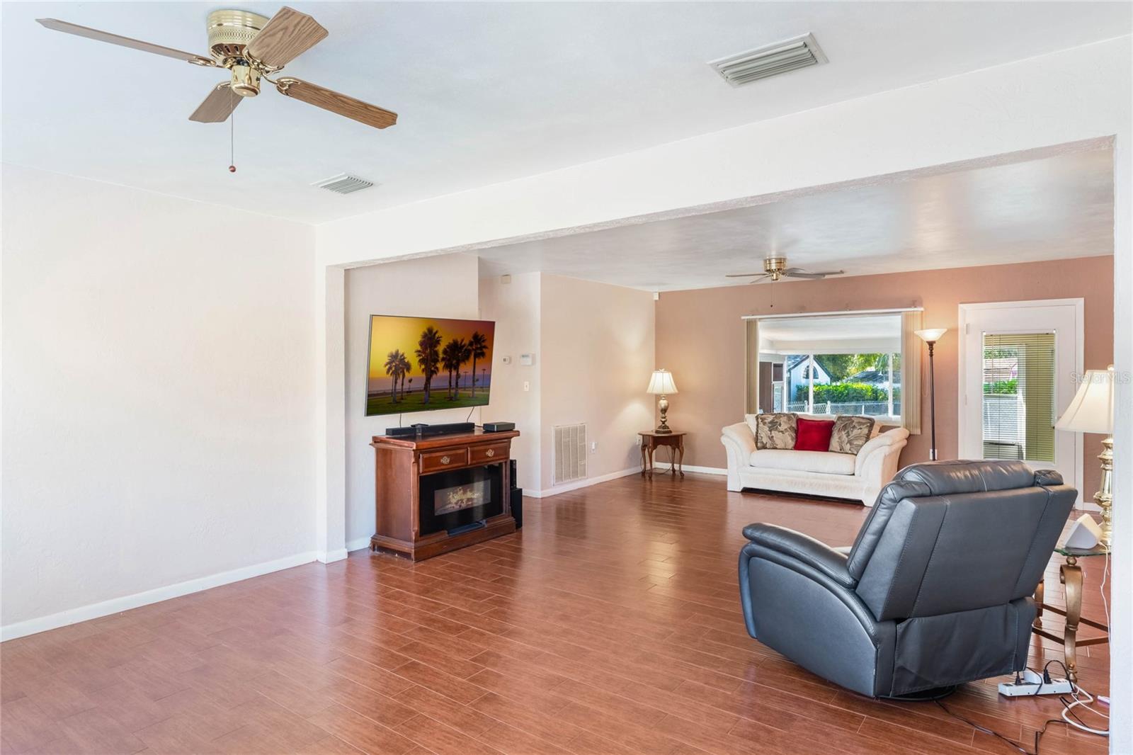 29 JASMINE DR, DEBARY, FL, 32713
