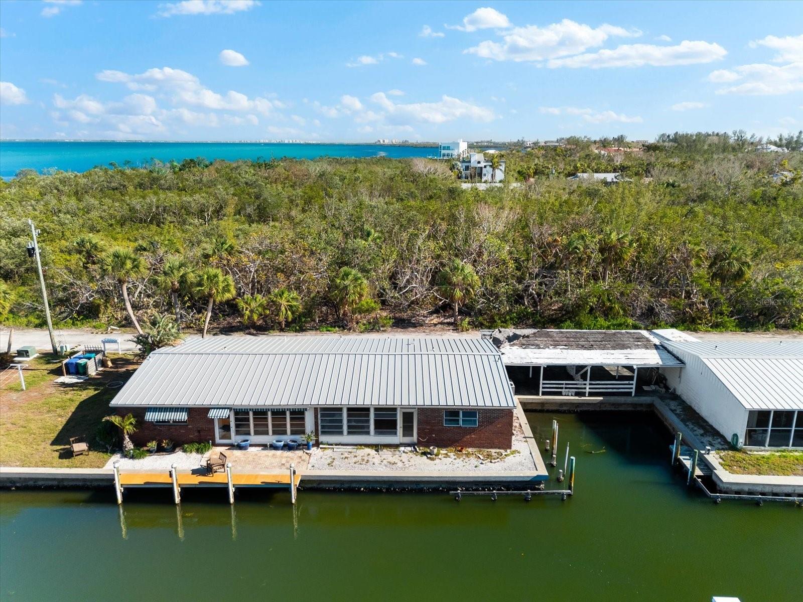 713 SAINT JUDES DR S #1, LONGBOAT KEY, FL, 34228