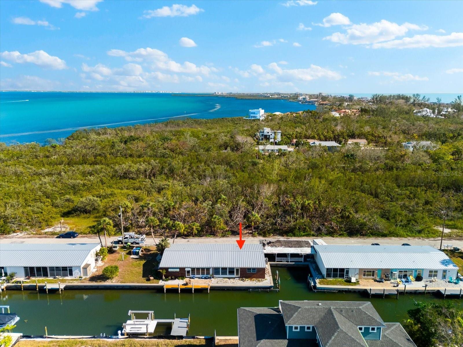 713 SAINT JUDES DR S #1, LONGBOAT KEY, FL, 34228