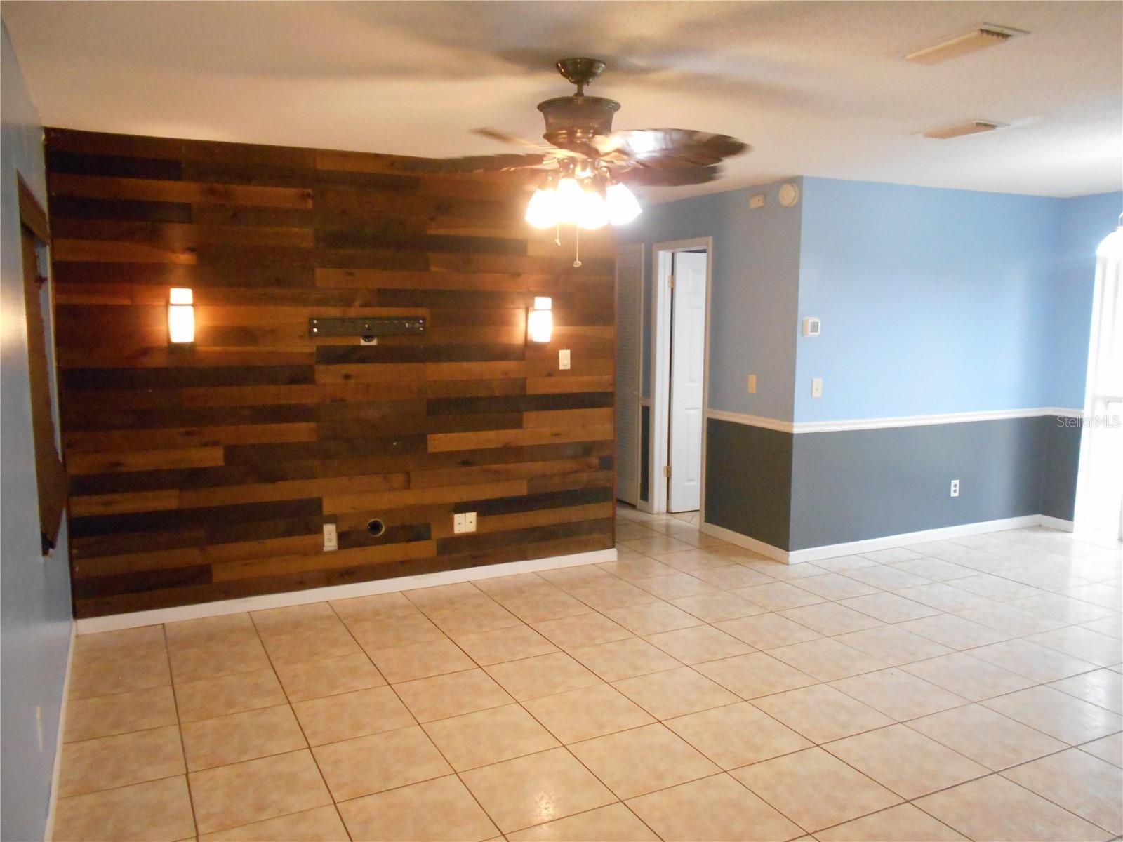 608 WILSHIRE DR, CASSELBERRY, FL, 32707