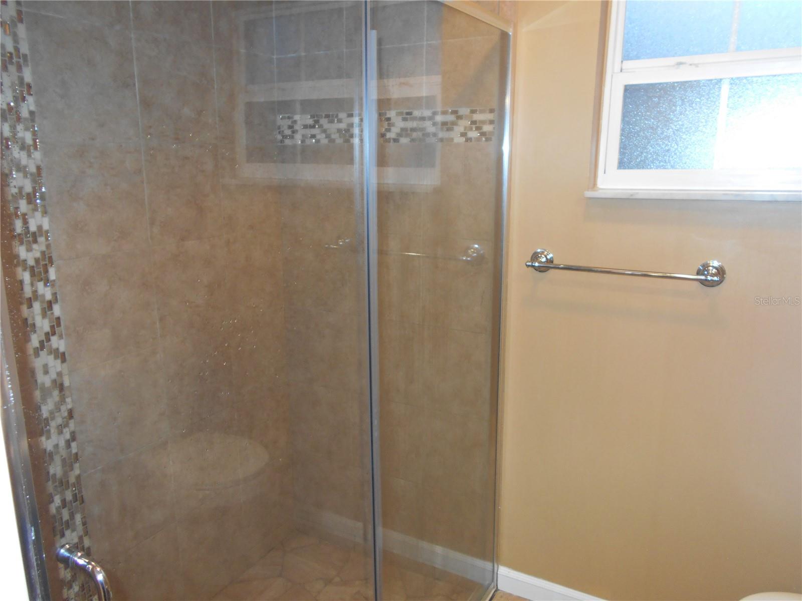 608 WILSHIRE DR, CASSELBERRY, FL, 32707