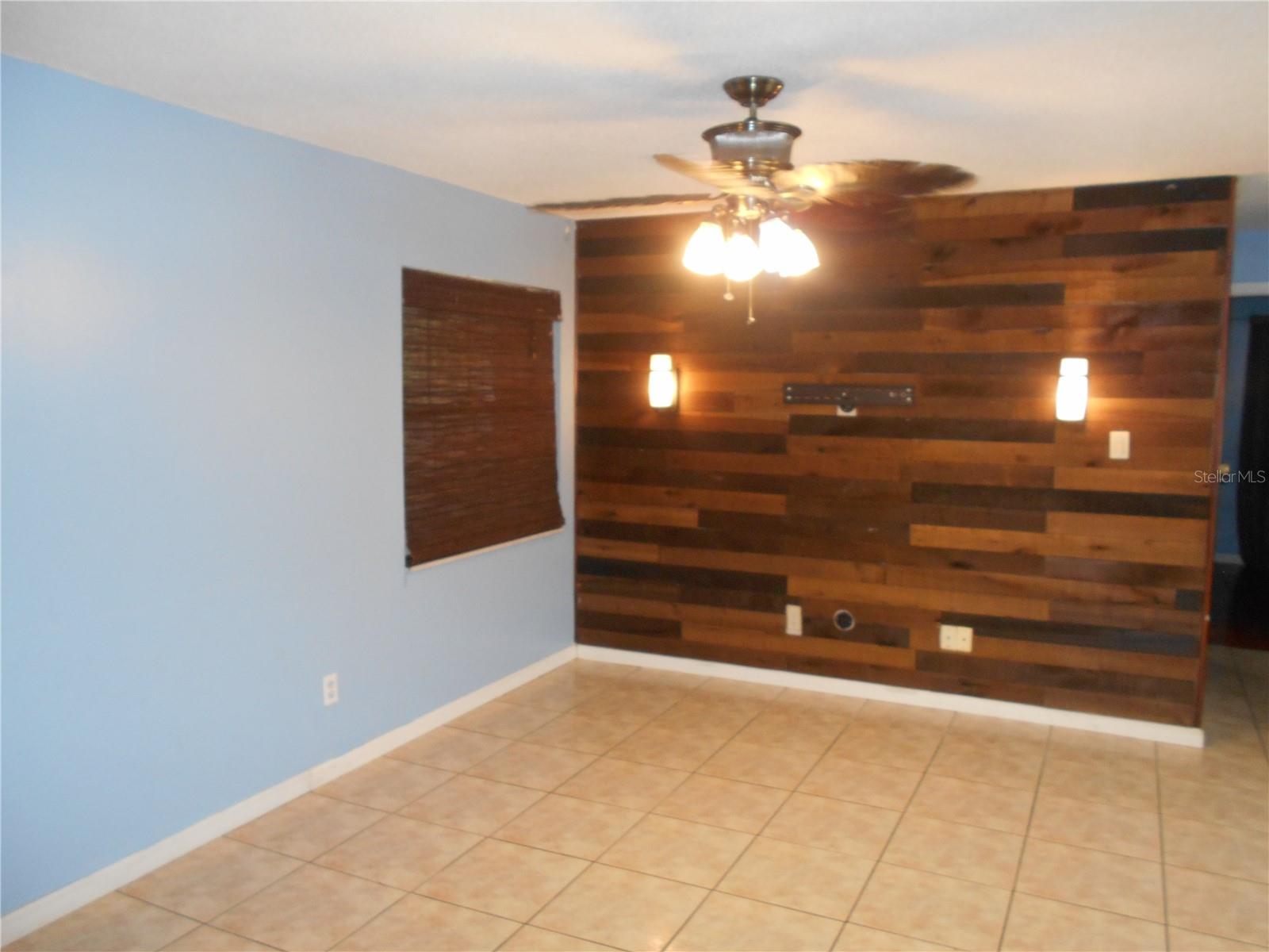 608 WILSHIRE DR, CASSELBERRY, FL, 32707