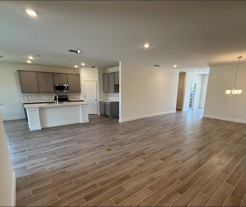 8 FLINT HILL LN, PALM COAST, FL, 32137