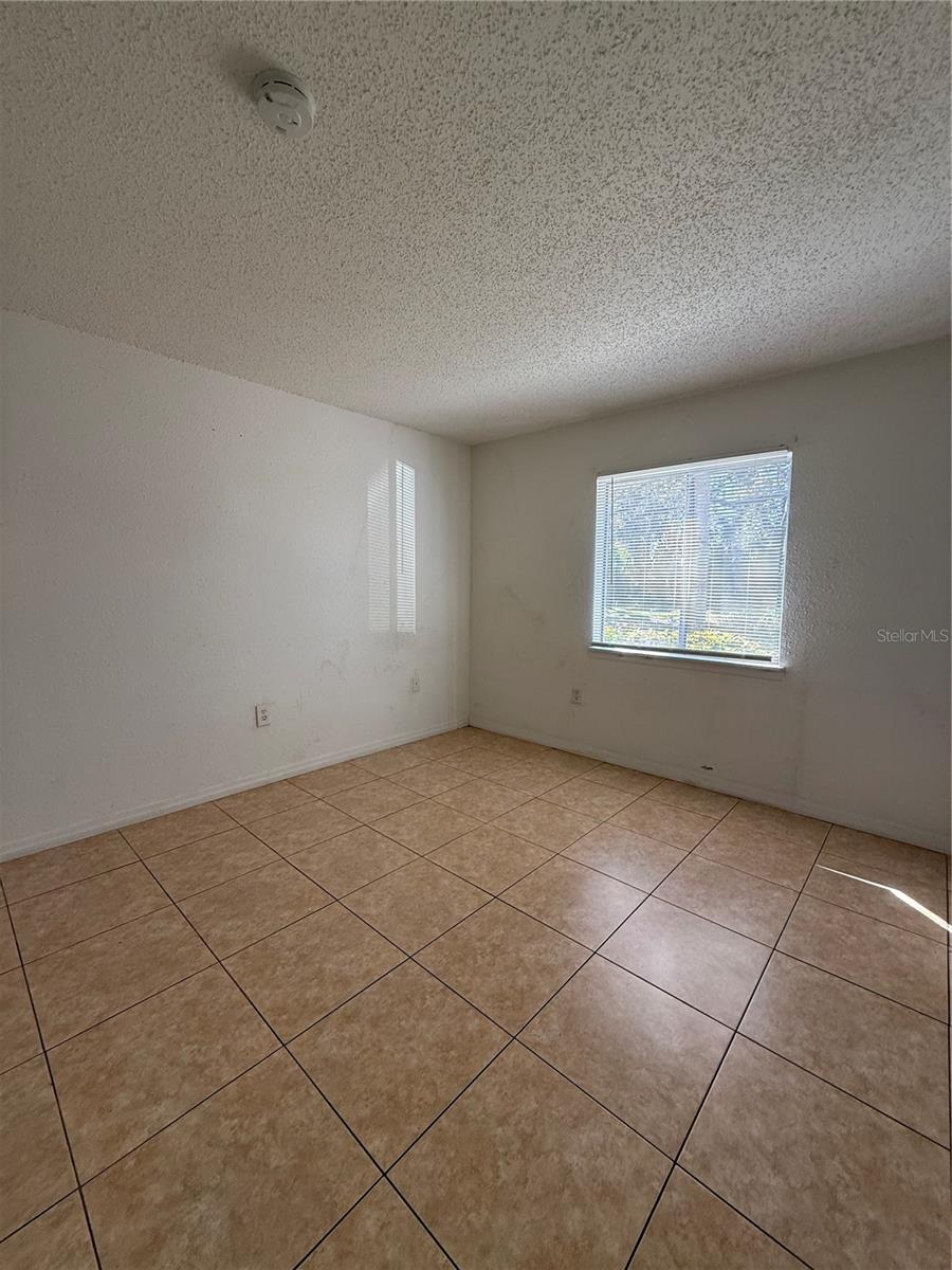 4407 S SEMORAN BLVD #6, ORLANDO, FL, 32822