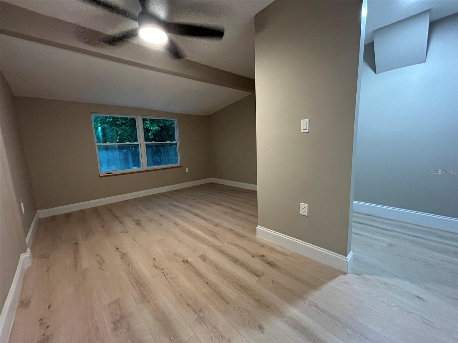 1615 39TH ST S, ST PETERSBURG, FL, 33711