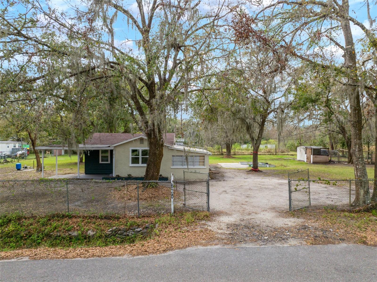 820 N CARROLL RD, LAKELAND, FL, 33801