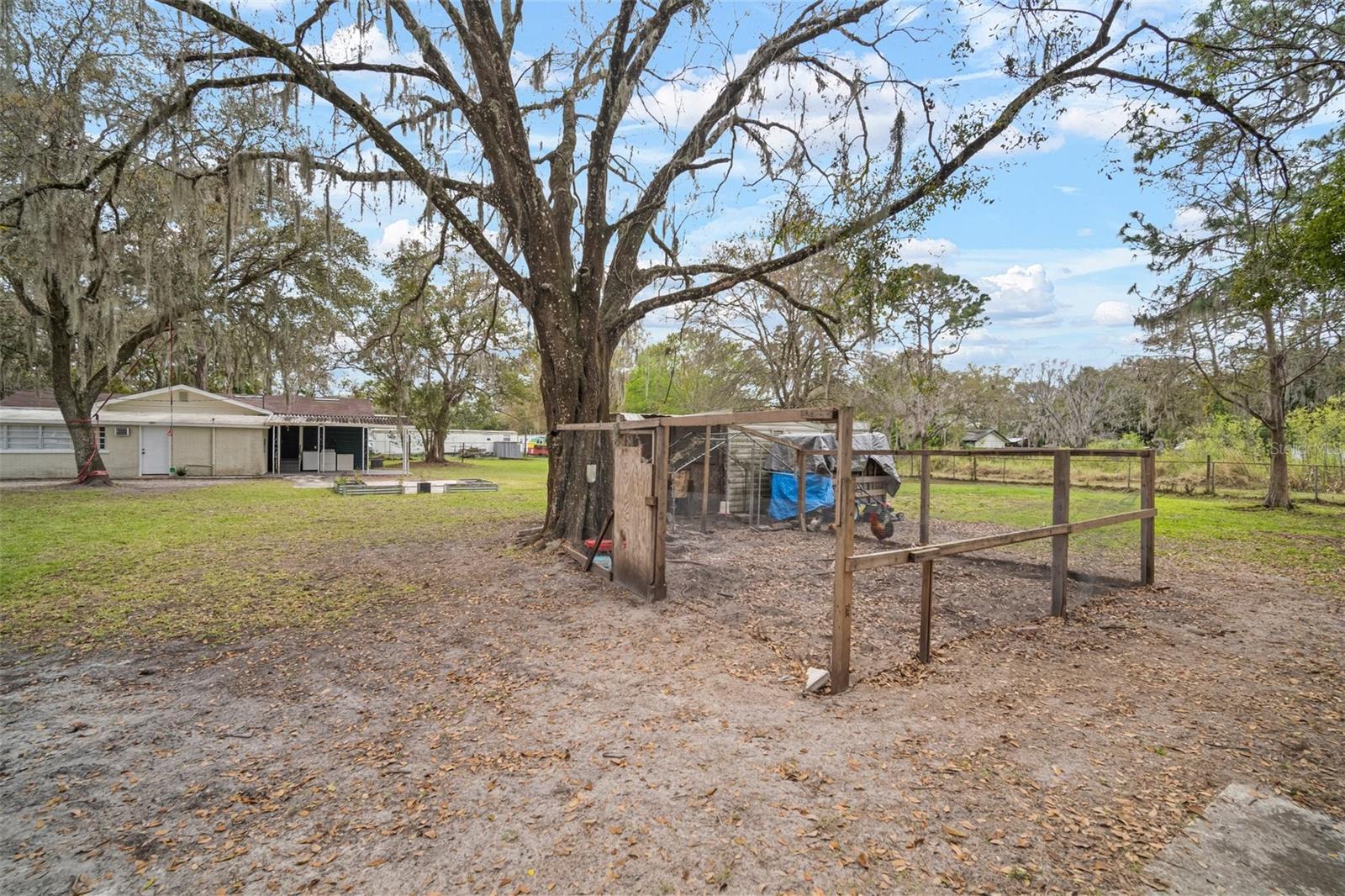 820 N CARROLL RD, LAKELAND, FL, 33801