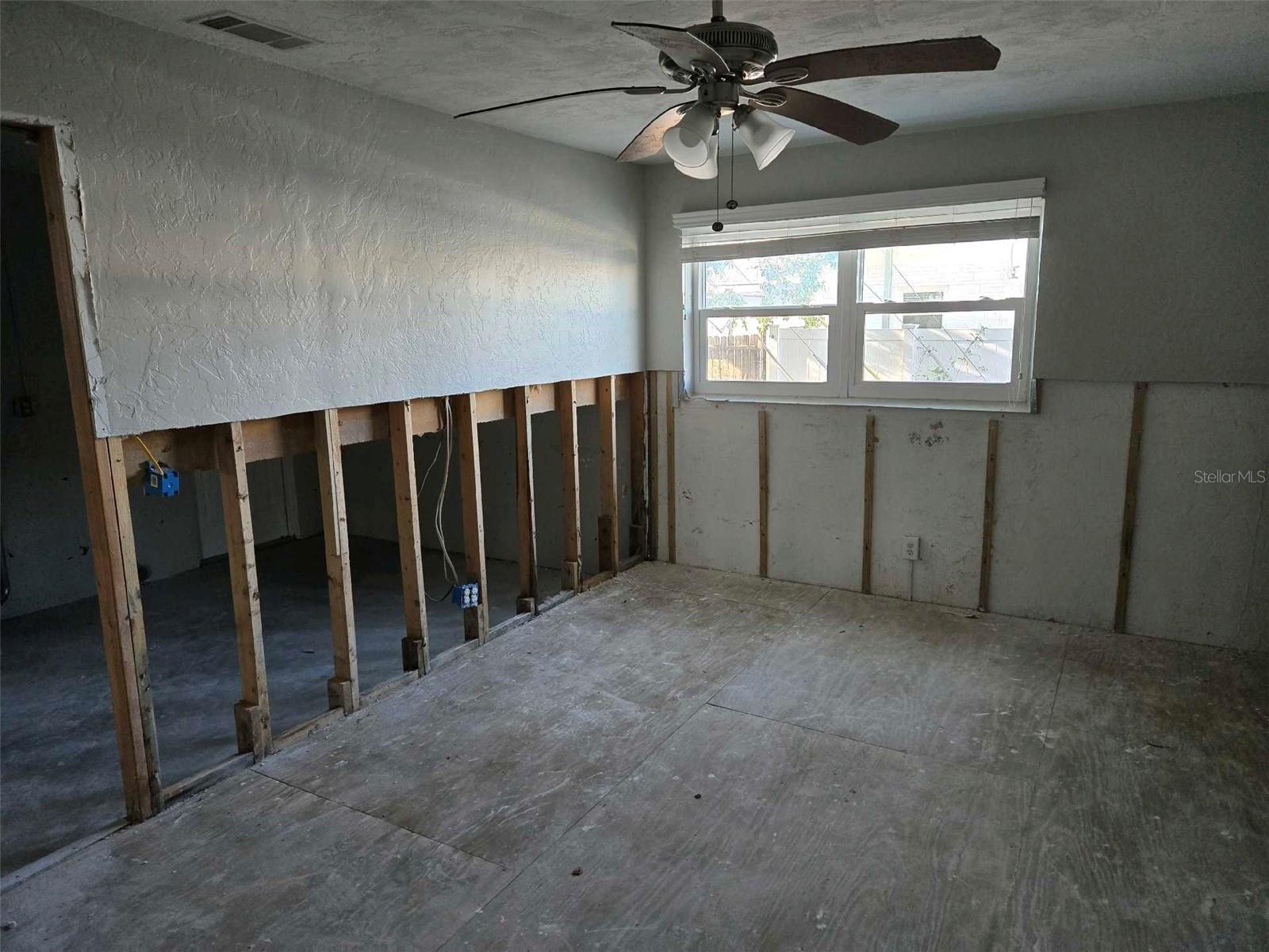4706 LANSING ST NE, ST PETERSBURG, FL, 33703