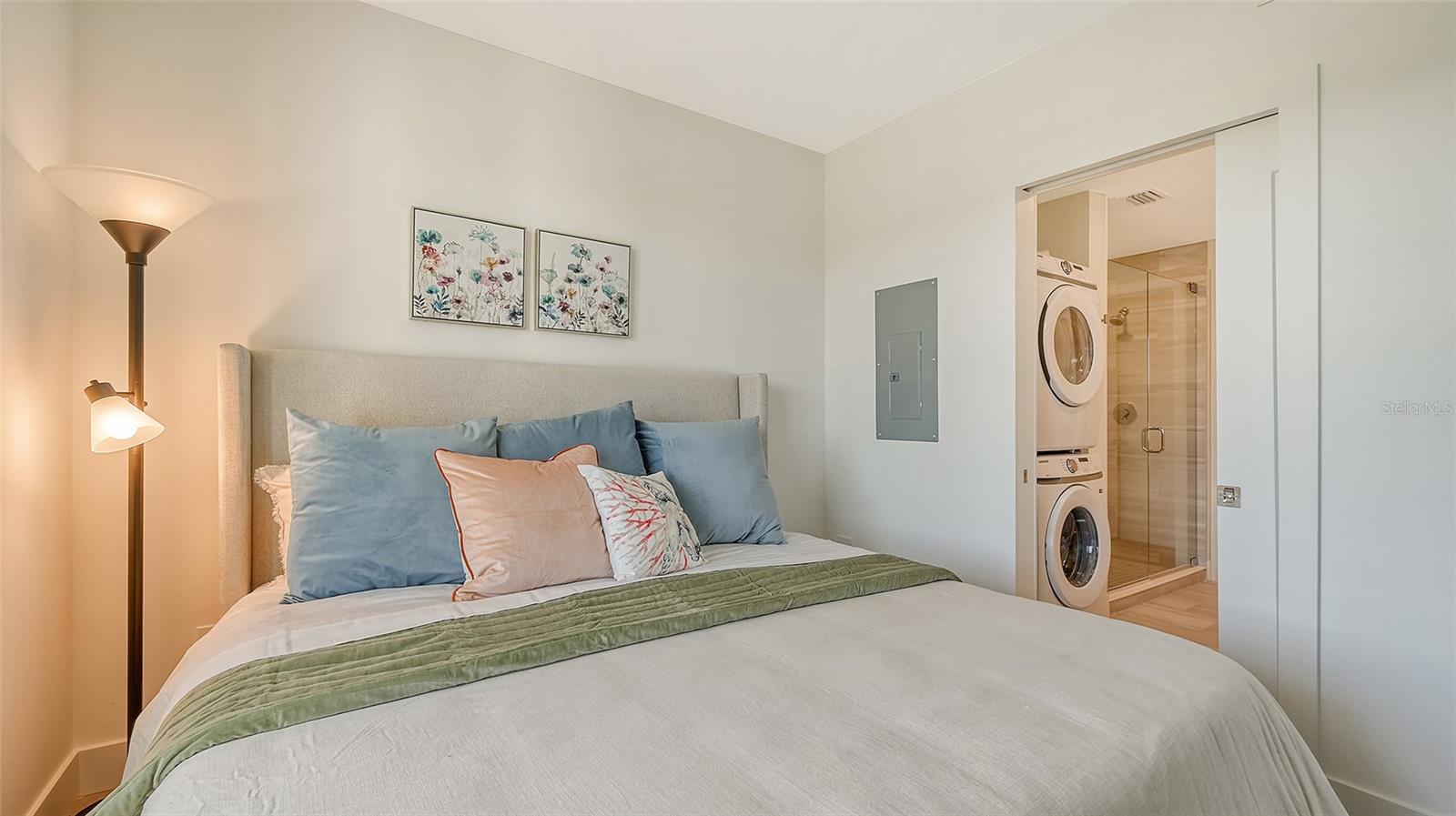 1703 N TAMIAMI TRL #404, SARASOTA, FL, 34234