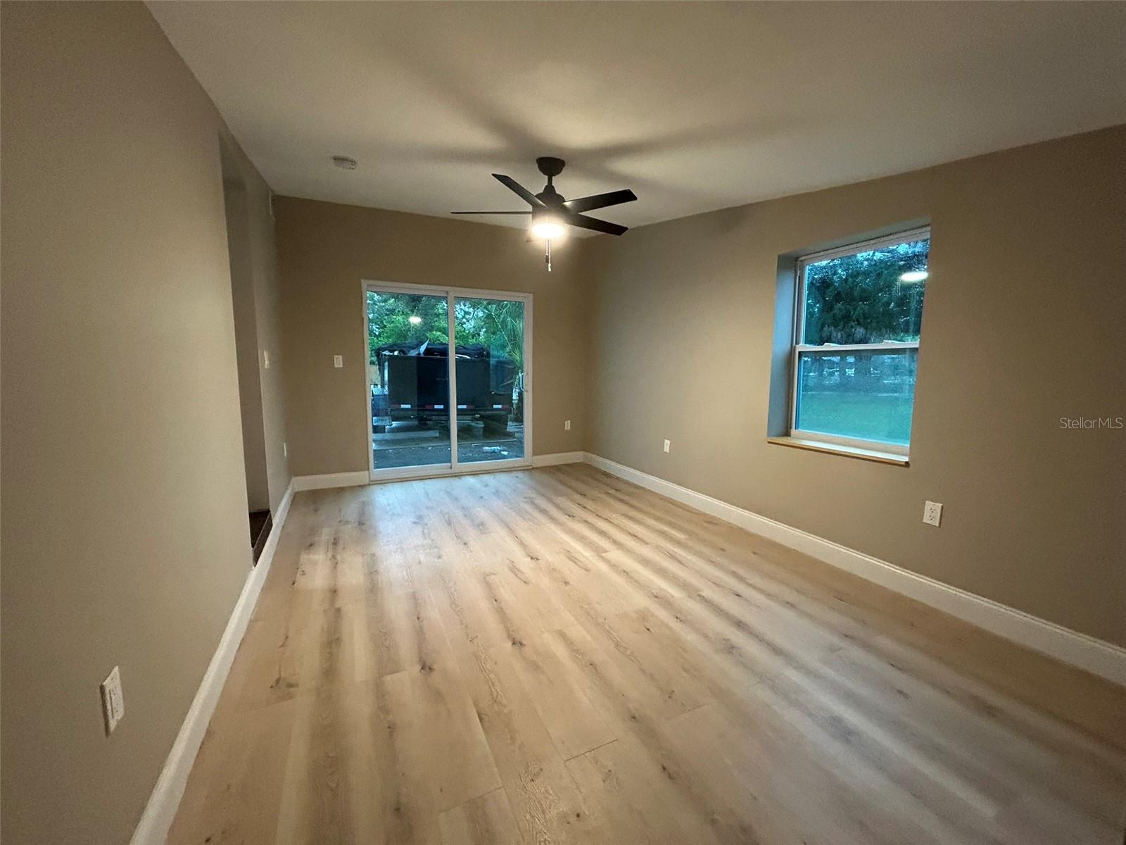 1615 39TH ST S, ST PETERSBURG, FL, 33711