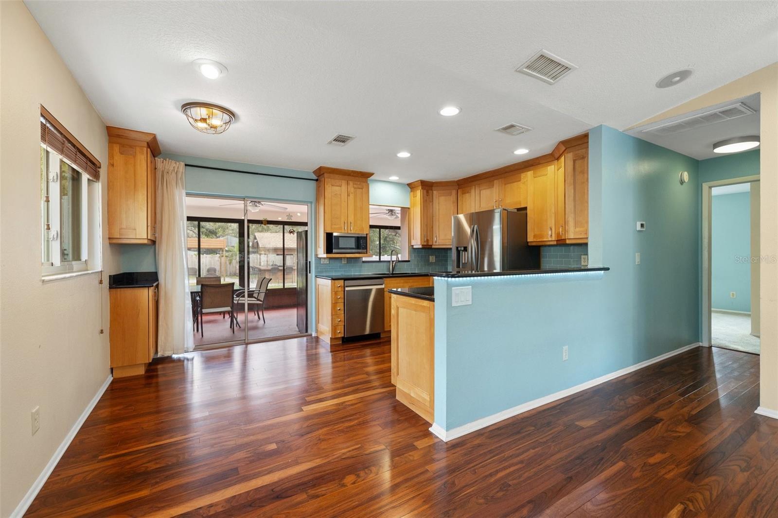 7041 73RD ST N, PINELLAS PARK, FL, 33781