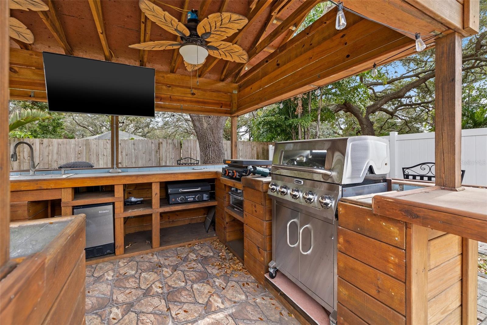 7041 73RD ST N, PINELLAS PARK, FL, 33781