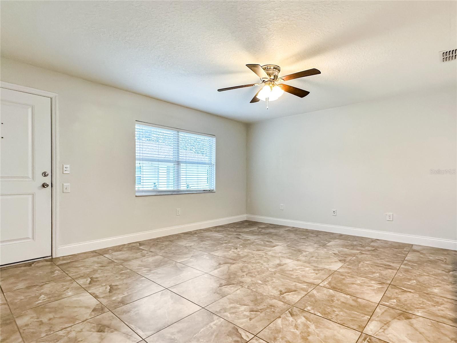 219 W MAPLE ST, DAVENPORT, FL, 33837