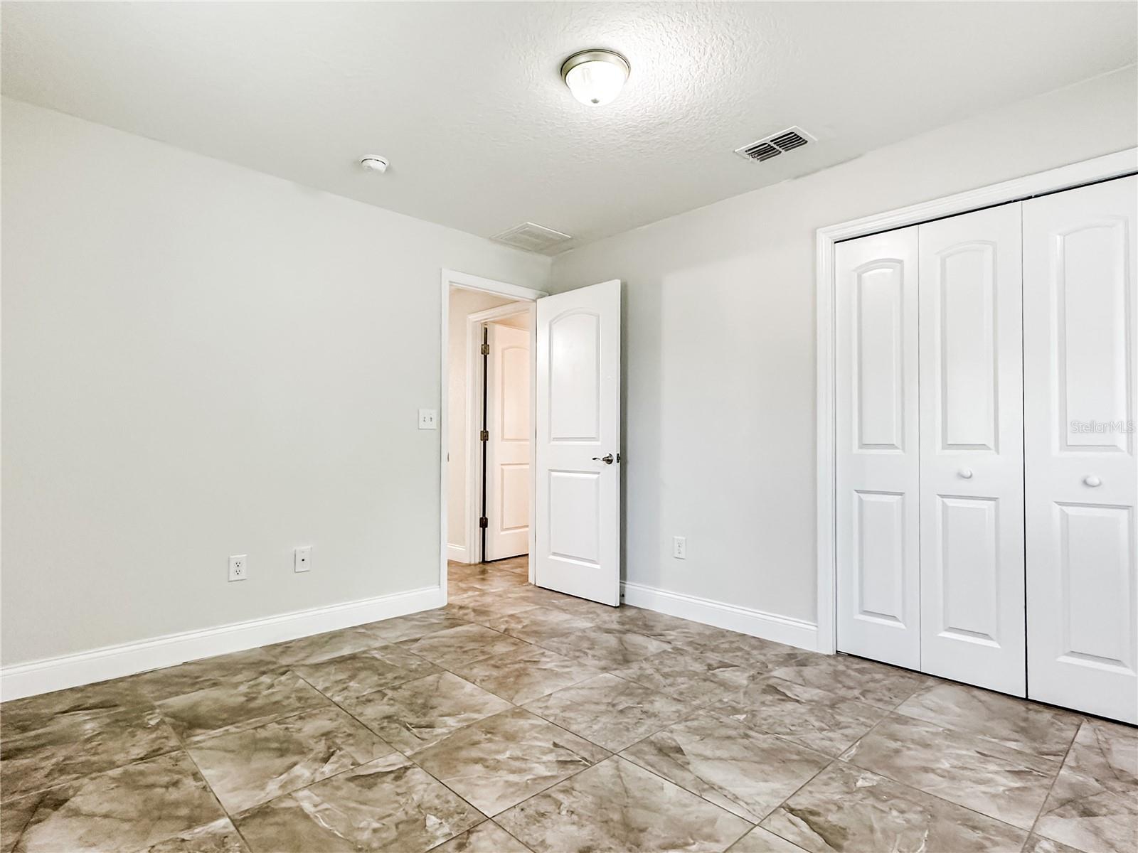 219 W MAPLE ST, DAVENPORT, FL, 33837
