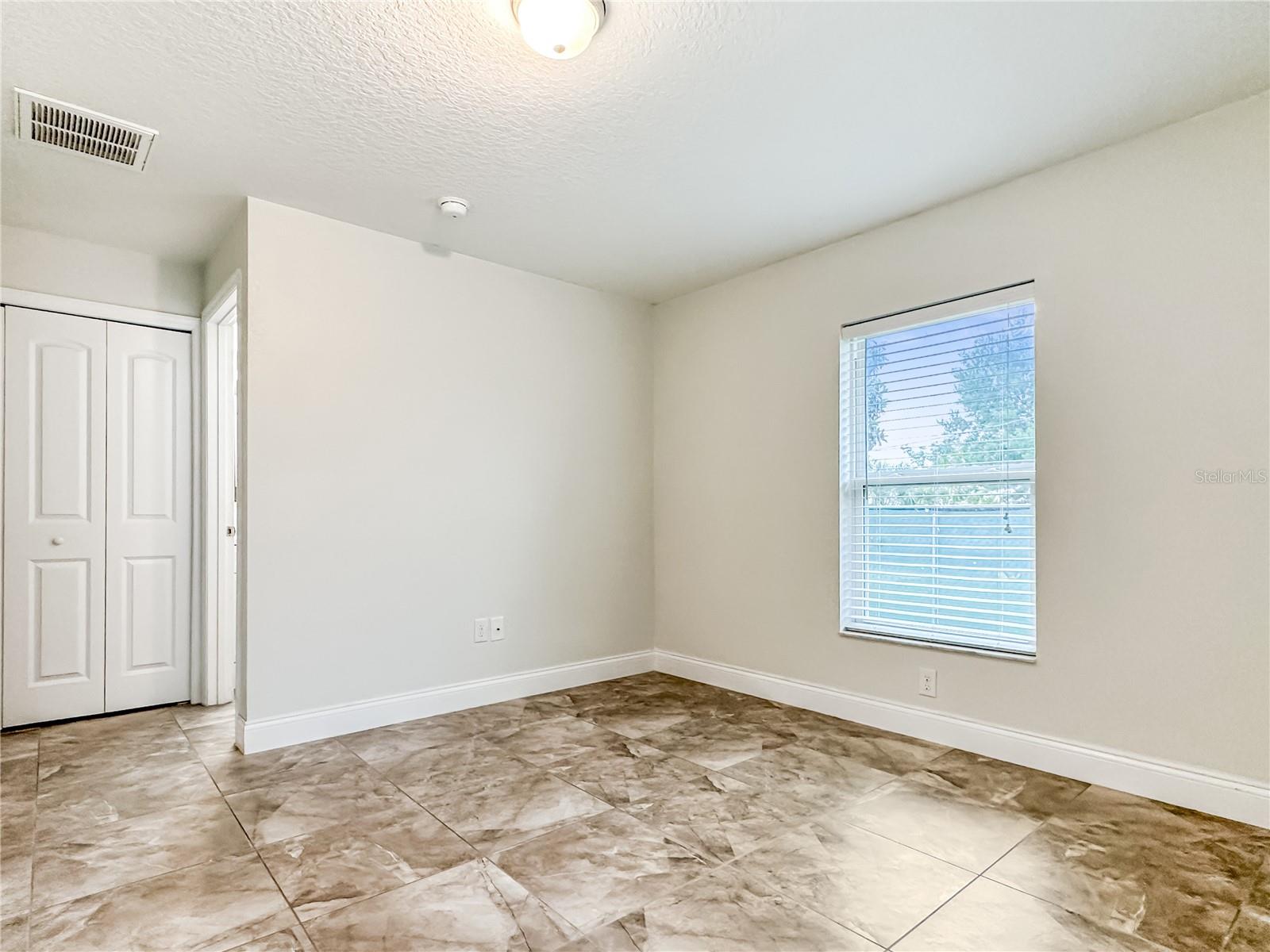 219 W MAPLE ST, DAVENPORT, FL, 33837