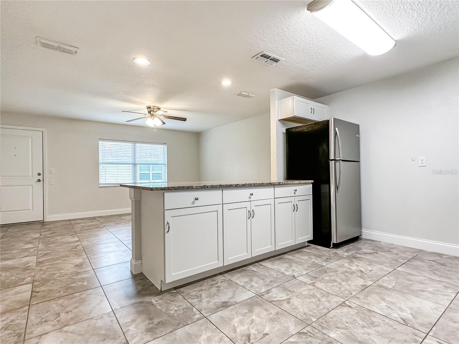 219 W MAPLE ST, DAVENPORT, FL, 33837
