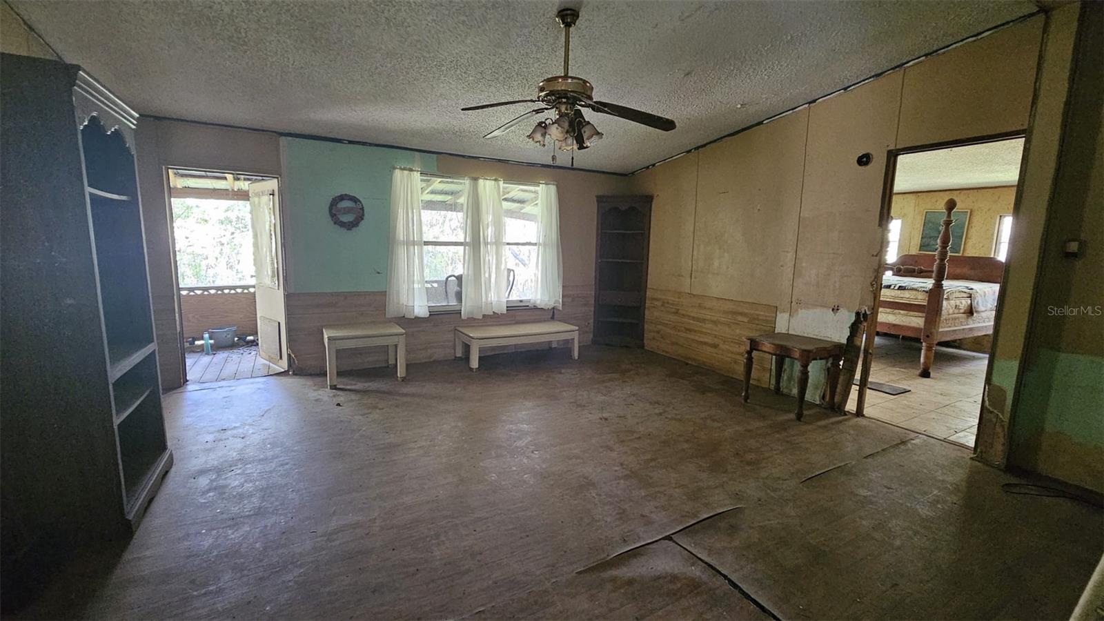 15359 SE 156TH PLACE RD, WEIRSDALE, FL, 32195