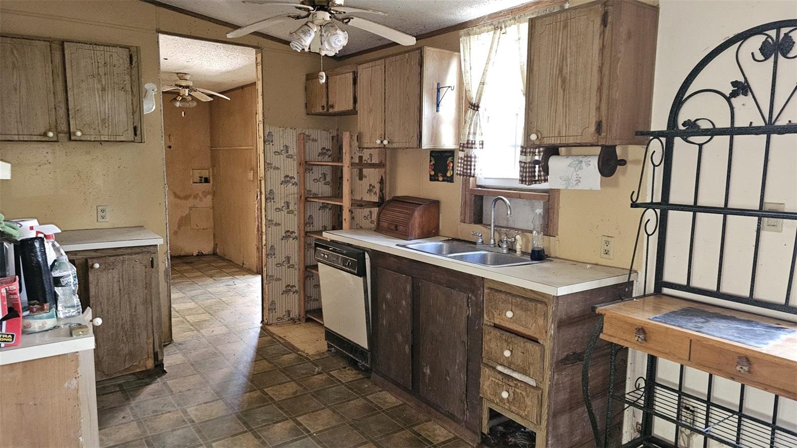 15359 SE 156TH PLACE RD, WEIRSDALE, FL, 32195
