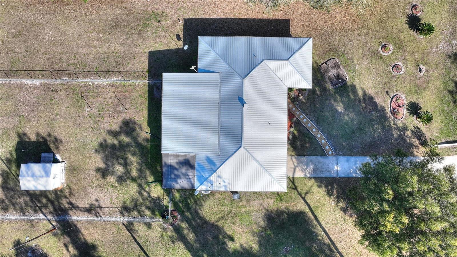 4310 INDIAN LAKE DR, INDIAN LAKE ESTATES, FL, 33855