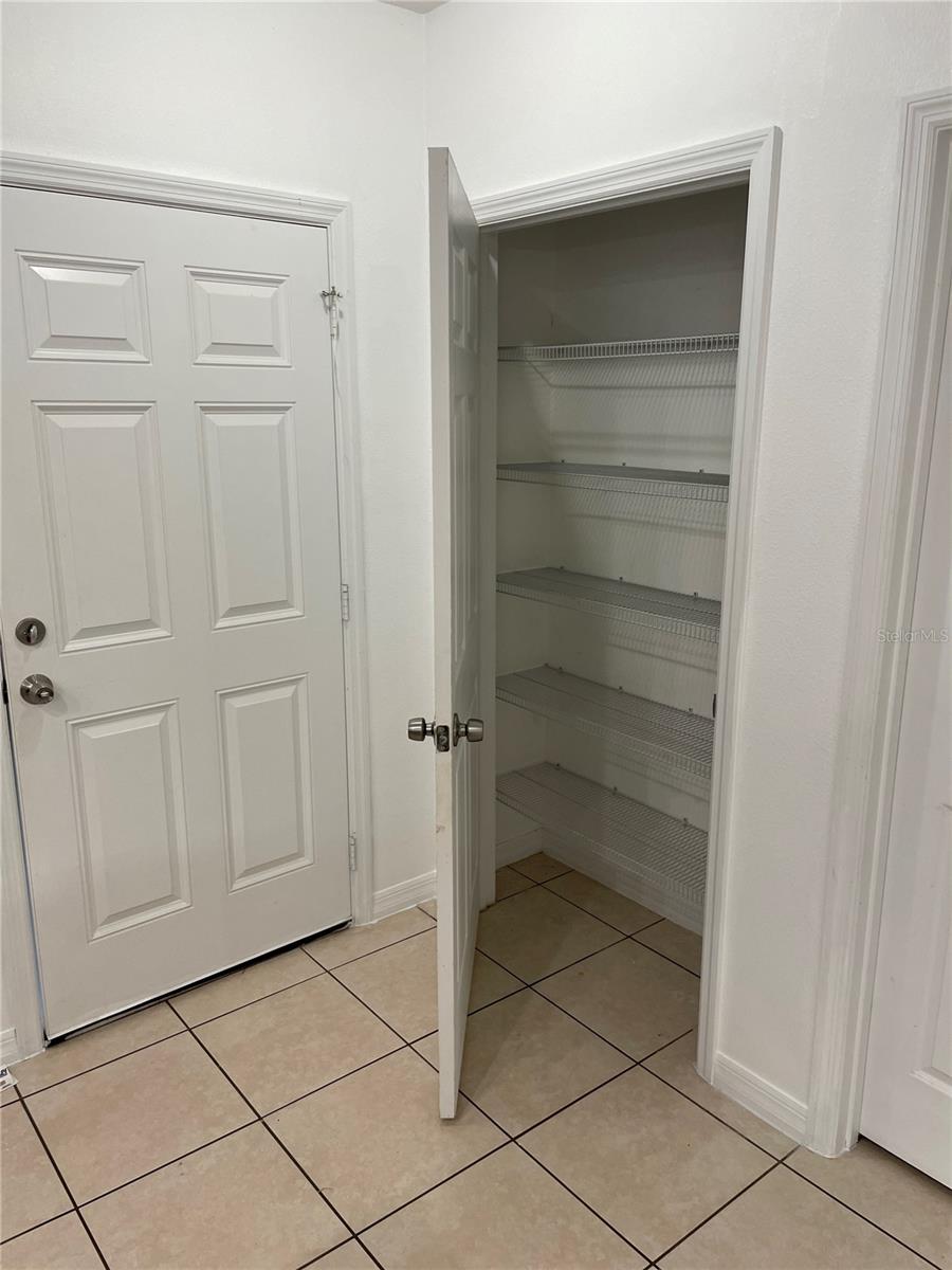 424 CRABTREE AVE, ORLANDO, FL, 32835