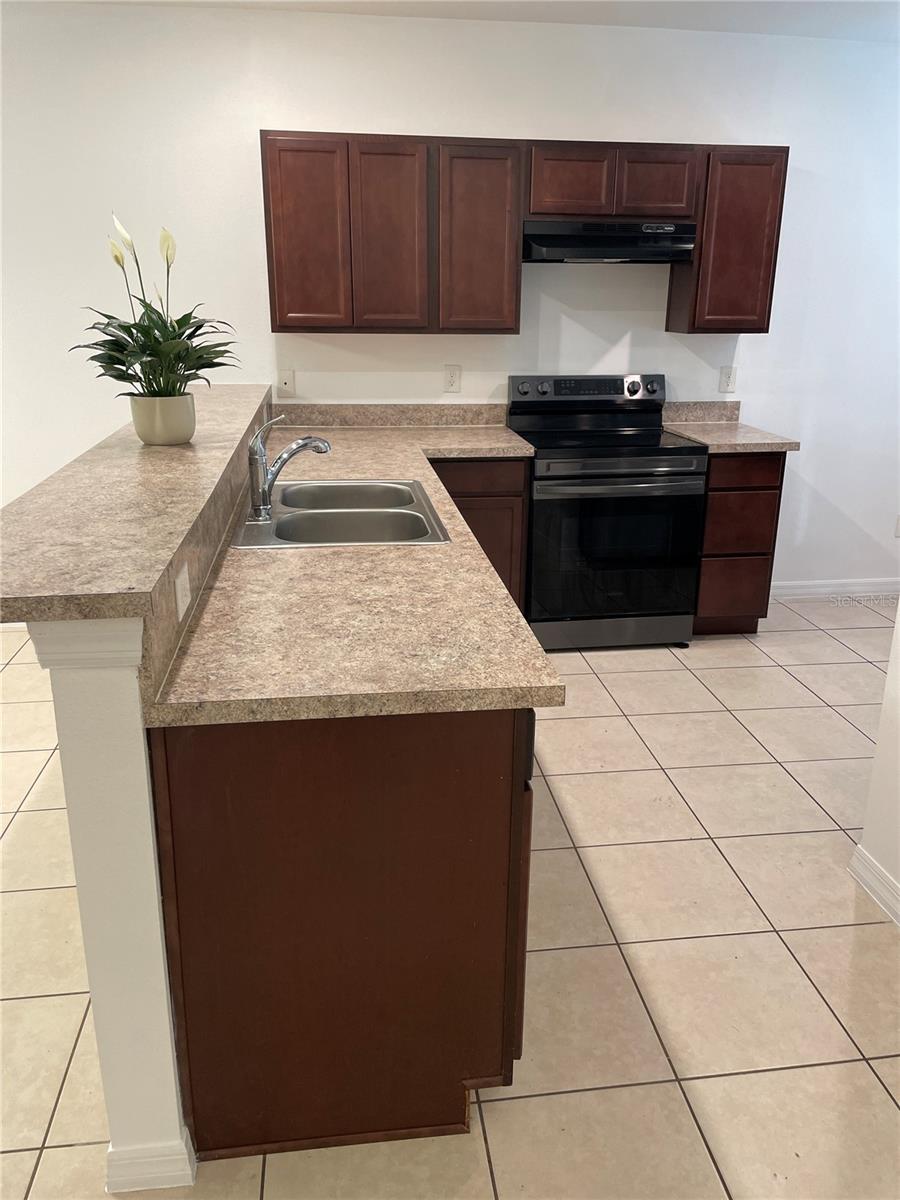 424 CRABTREE AVE, ORLANDO, FL, 32835