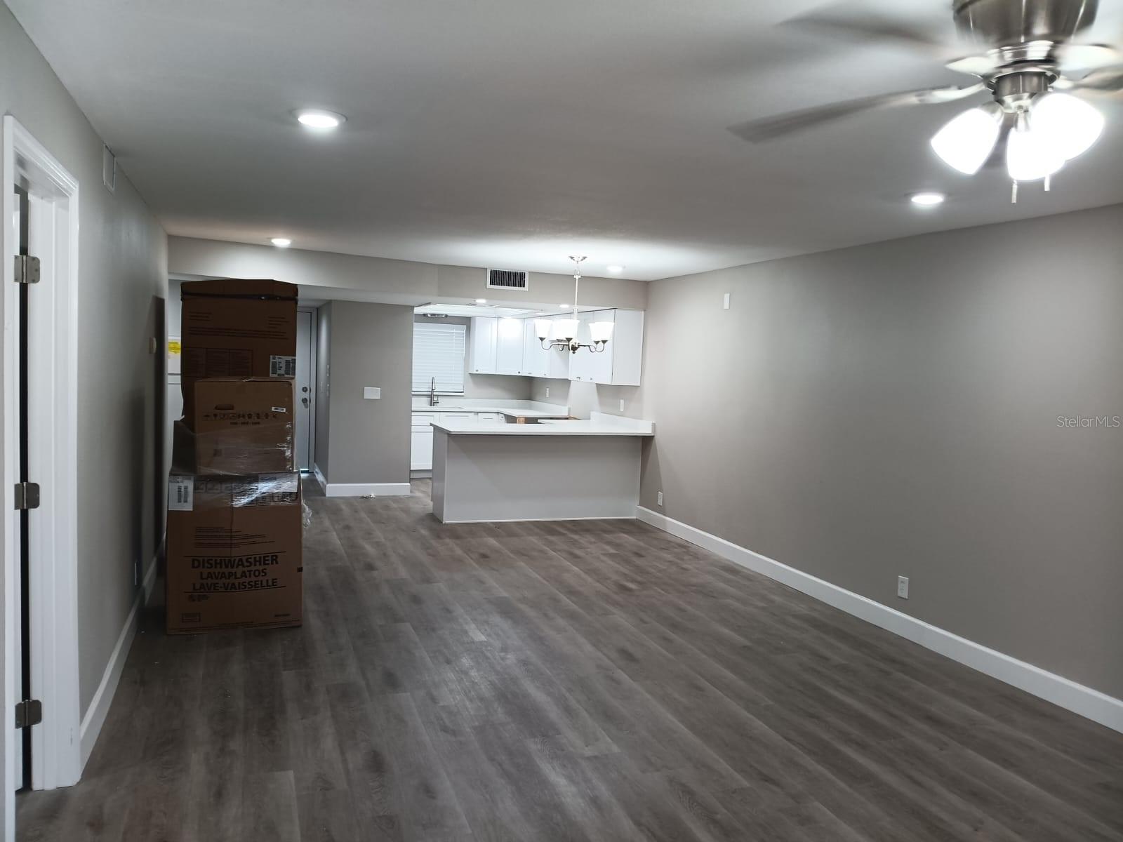 101 LAKE AVE NE #113, LARGO, FL, 33771